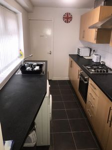 Photo 7- click for photo gallery